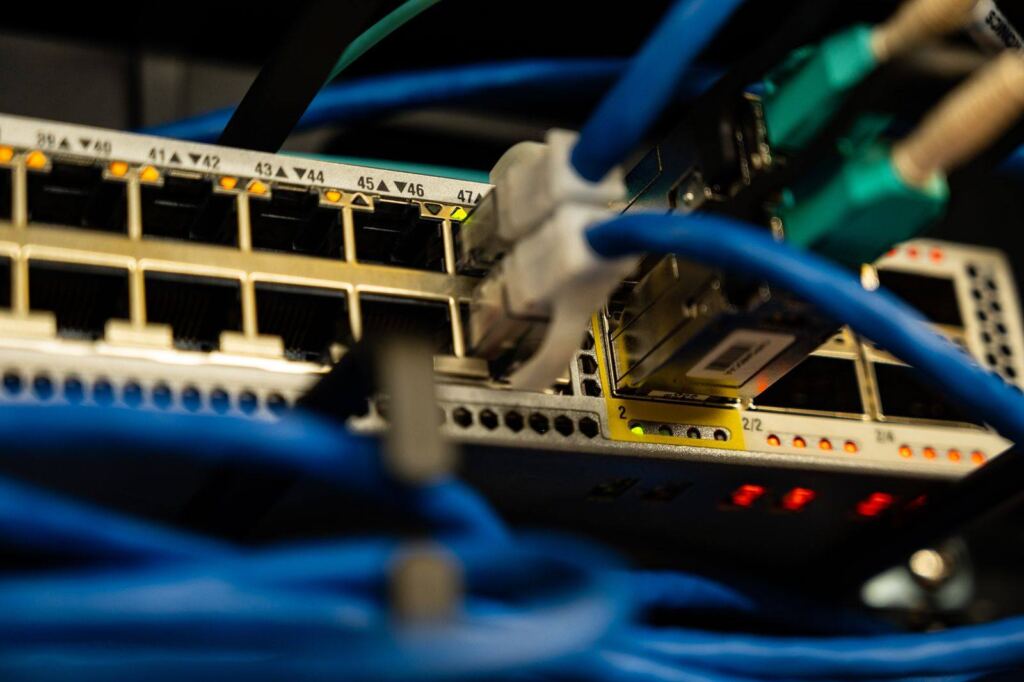 Basic networking concepts / مفاهیم پایه شبکه